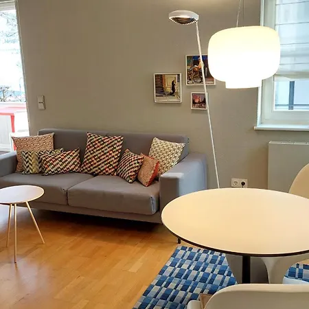 Haus Volksbank By Rujana Binz