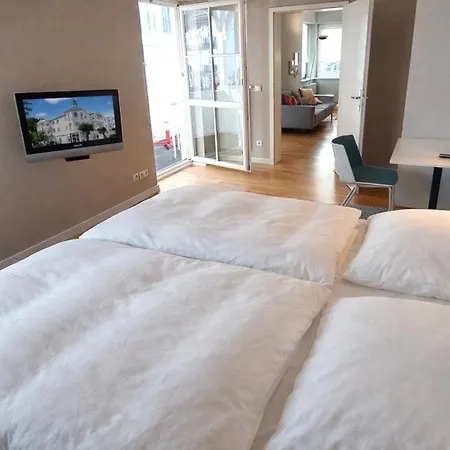 Haus Volksbank By Rujana * Binz