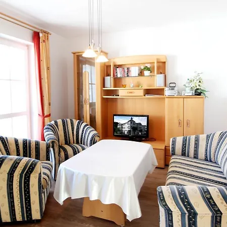 Haus Volksbank By Rujana *