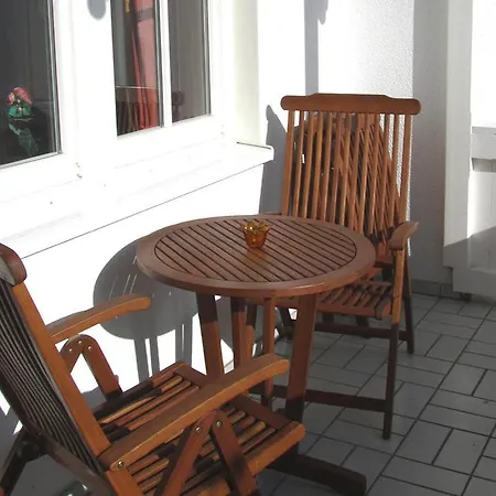 Apartament Haus Volksbank By Rujana Binz