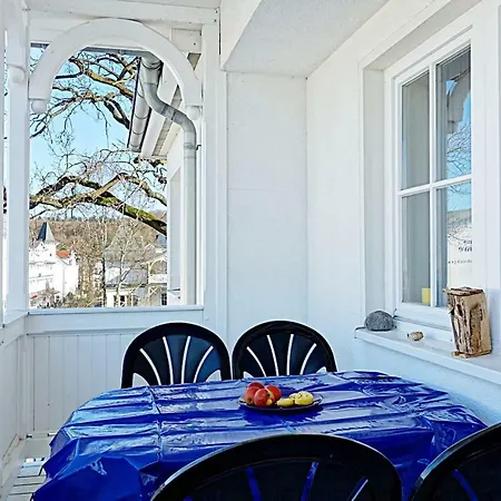 Haus Volksbank By Rujana Binz